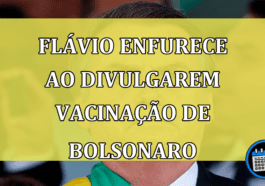 Flávio se revolta após divulgarem carteira de vacina de Bolsonaro