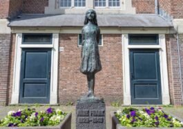 Estátua de Anne Frank em Amsterdã é vandalizada e gera indignação mundial