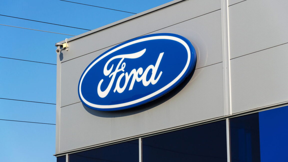 Ford Desenvolve Sistema de Câmeras para Identificar e Reportar Excesso de Velocidade